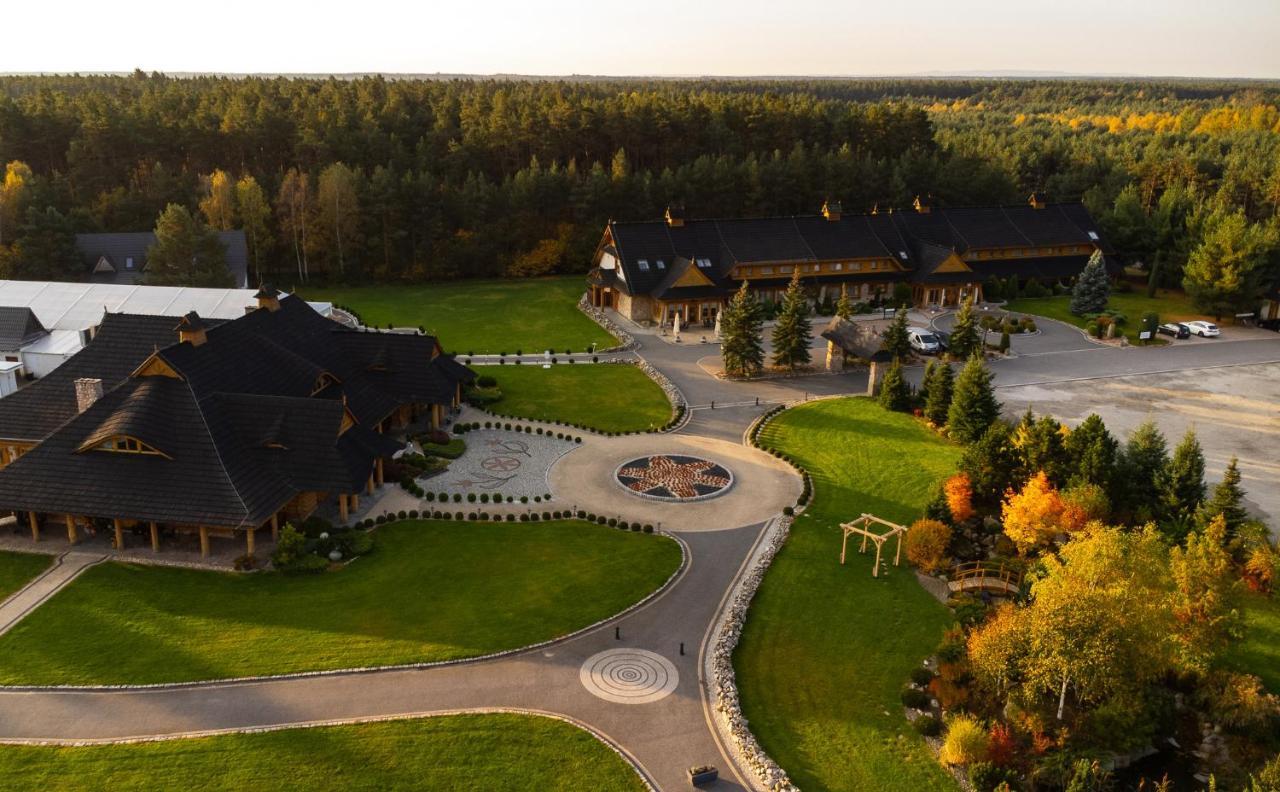 Bajka Hotel & Resort Grodziec Экстерьер фото