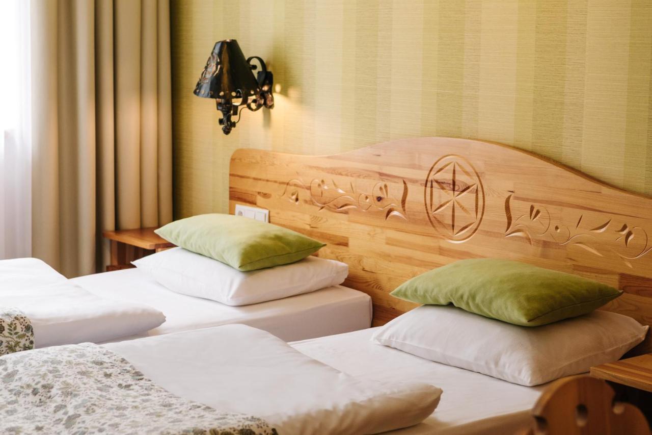 Bajka Hotel & Resort Grodziec Экстерьер фото